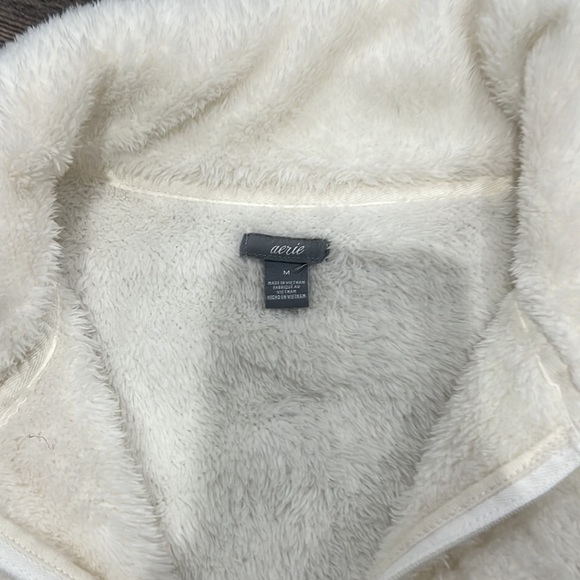 Aerie Sherpa Quarter Zip - Picture 2 of 2